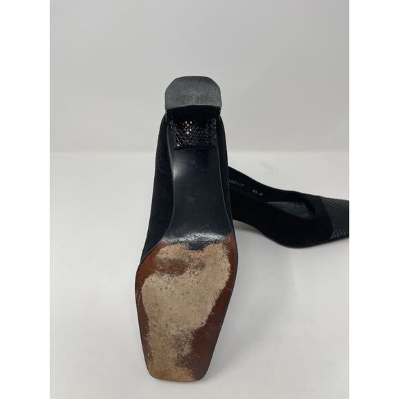 Vintage Stuart Weitzman Black Suede and Snakeskin Square Toe Pumps size 8 .5 B - Picture 9 of 13